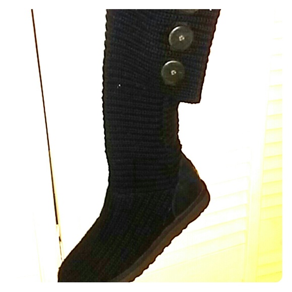 Ugg fab boots - Picture 1 of 3